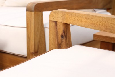 resize_LEICESTER COLLECTION ARM DETAILS .jpg Acacia Copyright